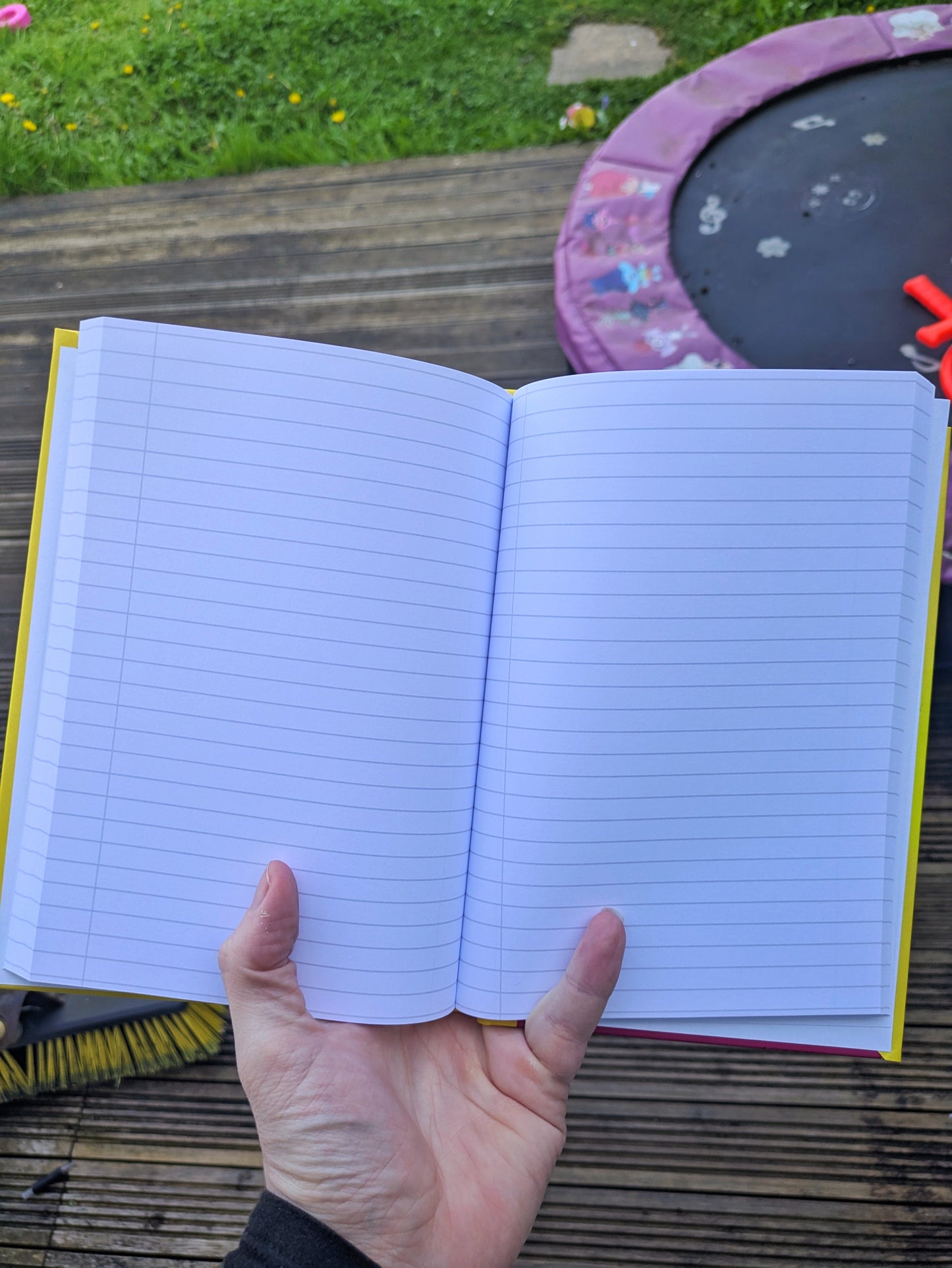 30 Rock Liz Lemon Dealbreakers Notebook Replica