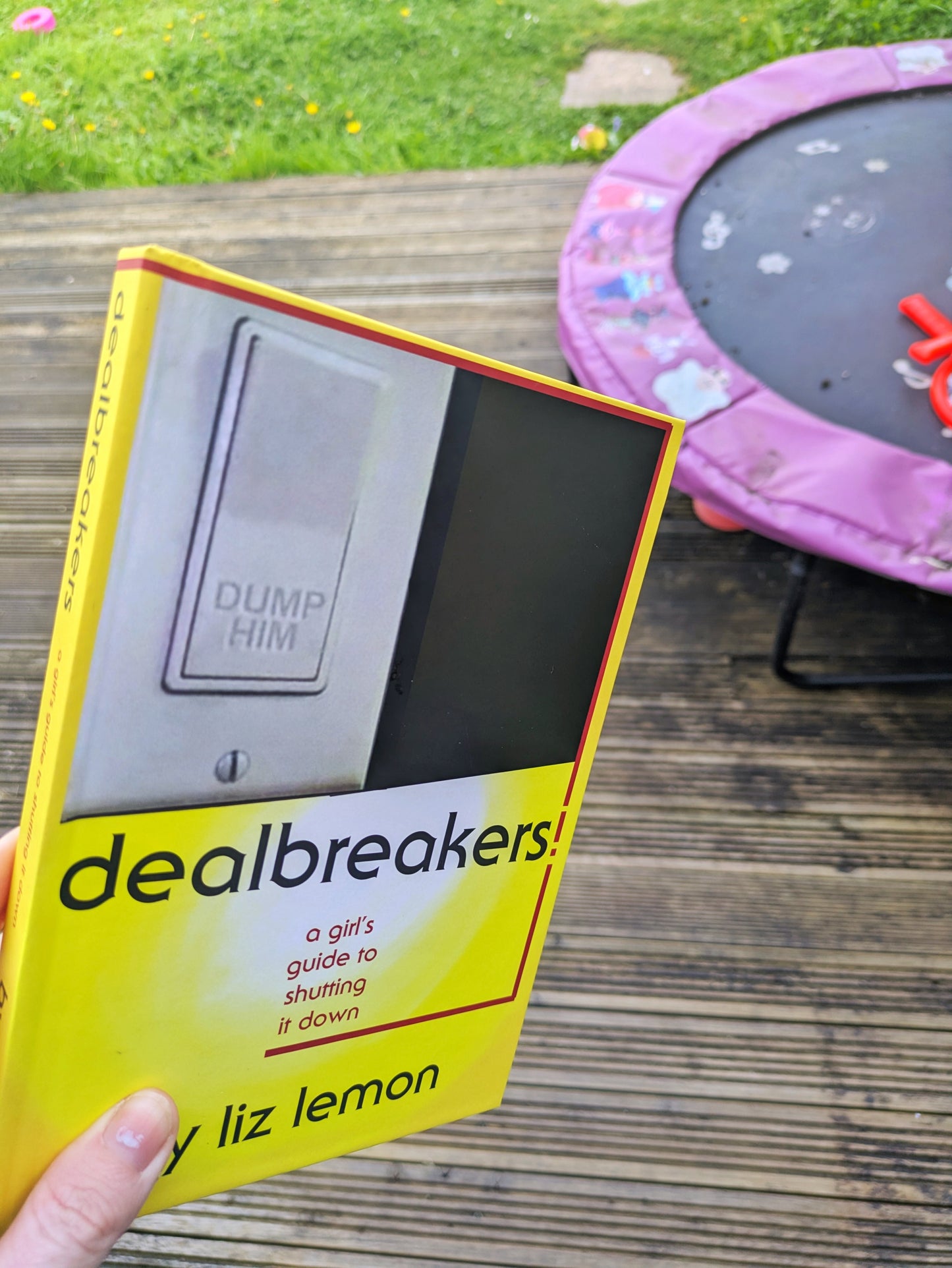 30 Rock Liz Lemon Dealbreakers Notebook Replica