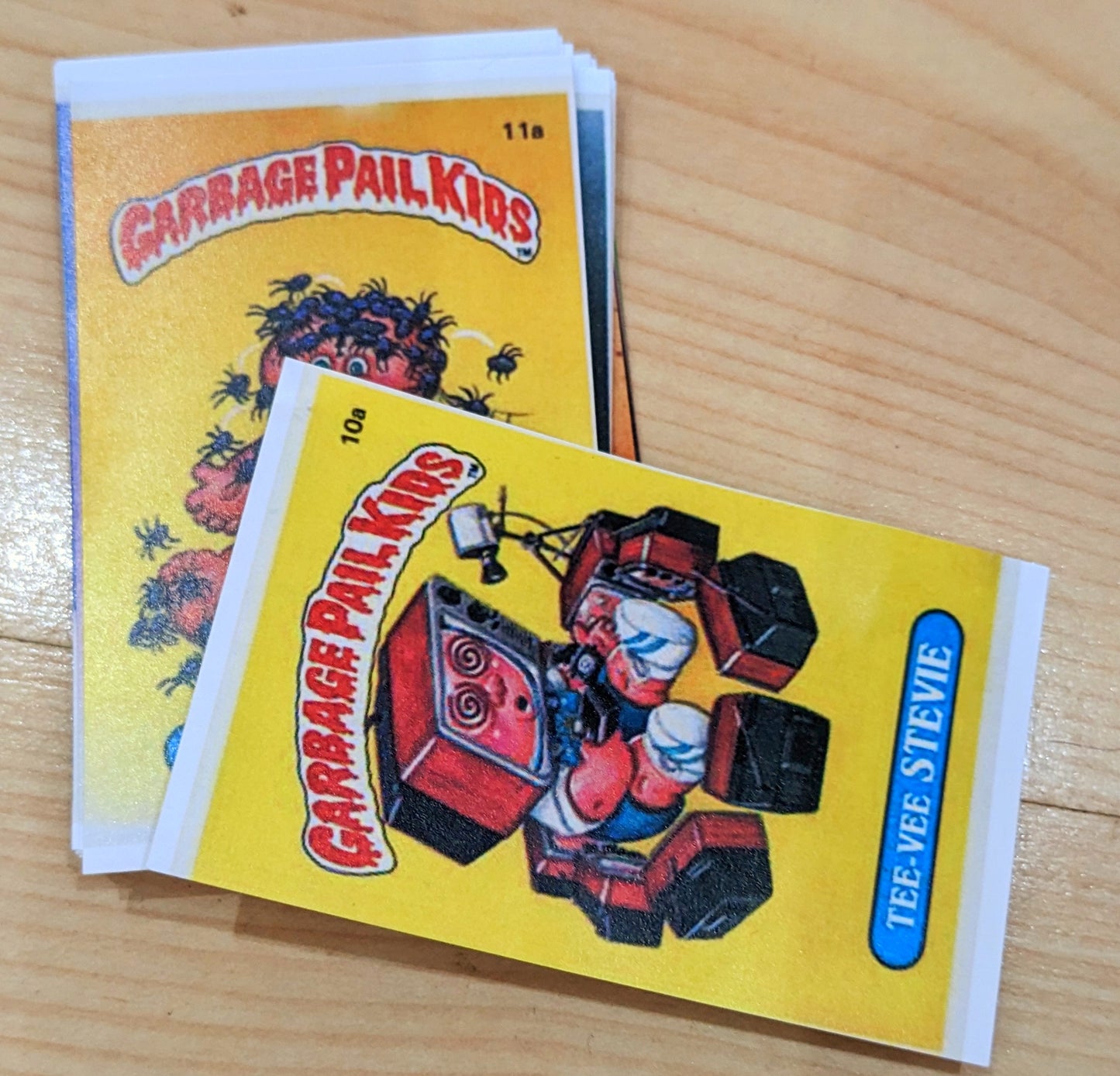 GARBAGE PAIL KIDS Cards